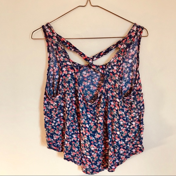 Floral cross back tank top - Picture 2 of 2